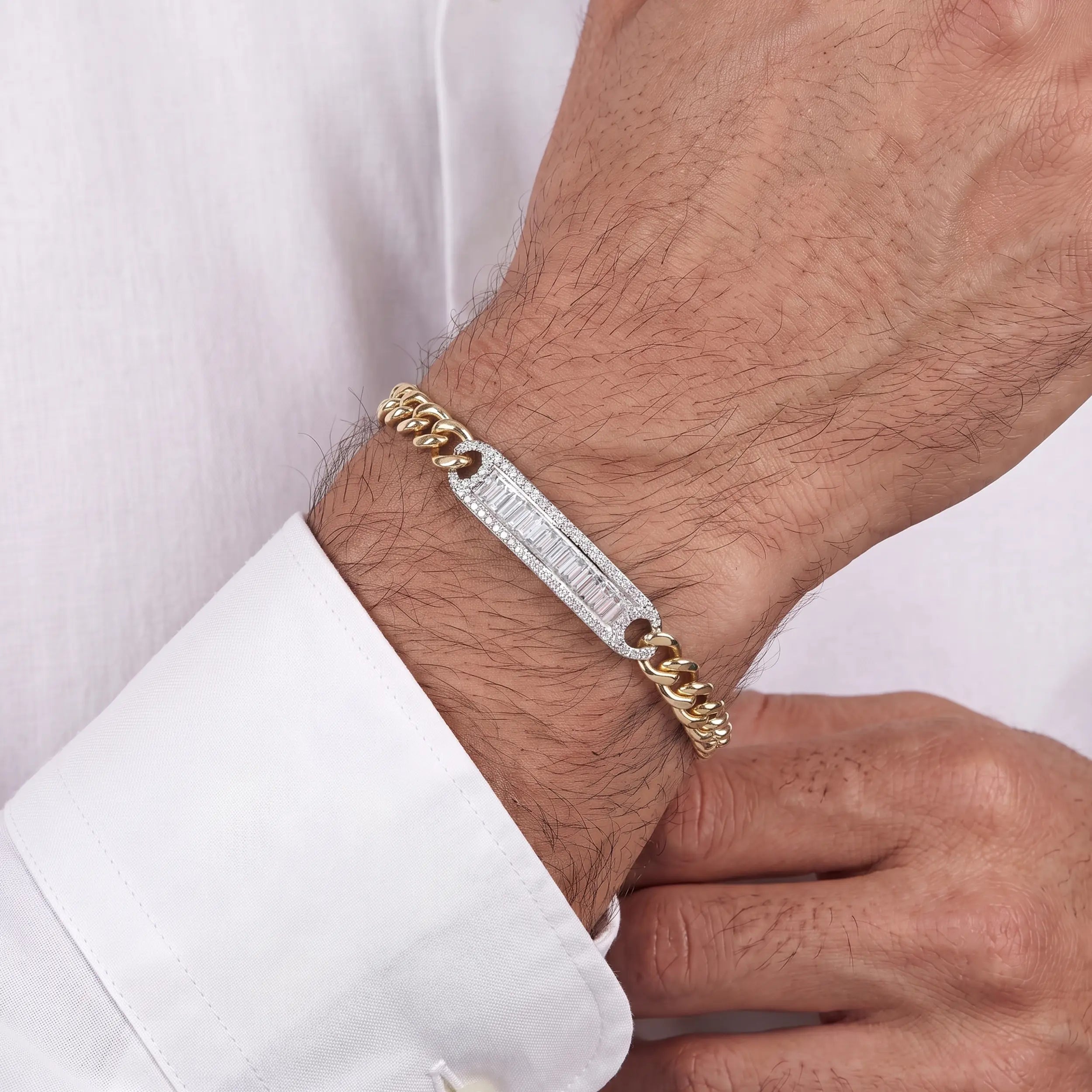 Baguette Diamond Bar Curb Link Men's Bracelet Bracelet